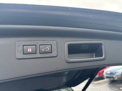 Certified 2023 Subaru Forester Premium AWD/4WD image 25