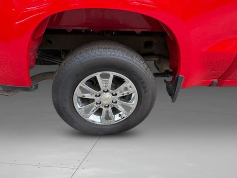 Used 2025 Chevrolet Silverado 1500 LT AWD/4WD image 28