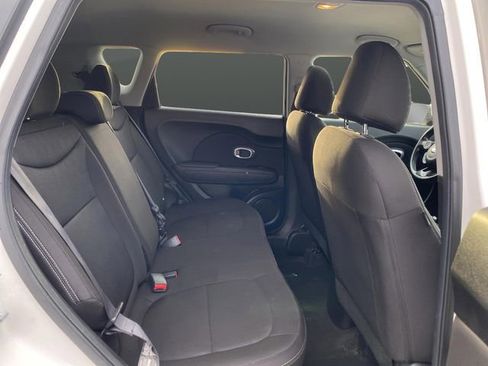 Used 2018 Kia Soul image 25