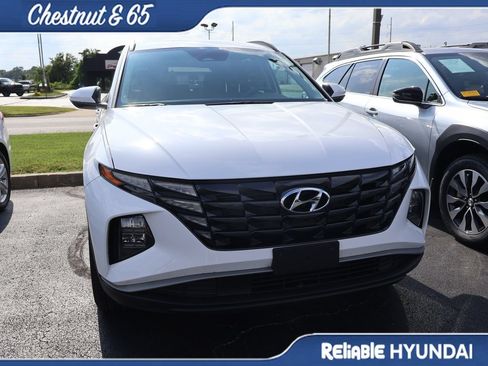 Used 2024 Hyundai Tucson SEL FWD image 4