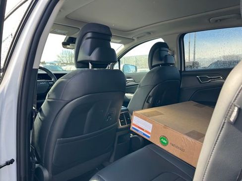 New 2026 Kia Sportage SX Prestige AWD/4WD image 13