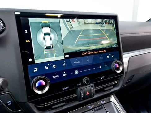 Used 2025 Lexus GX 550 AWD/4WD image 72