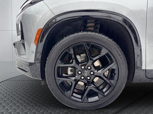 Used 2024 Chevrolet Traverse RS w/ LPO, Floor Liner Package AWD/4WD image 10
