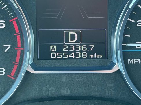 Used 2018 Subaru Forester 2.5i Limited AWD/4WD image 31