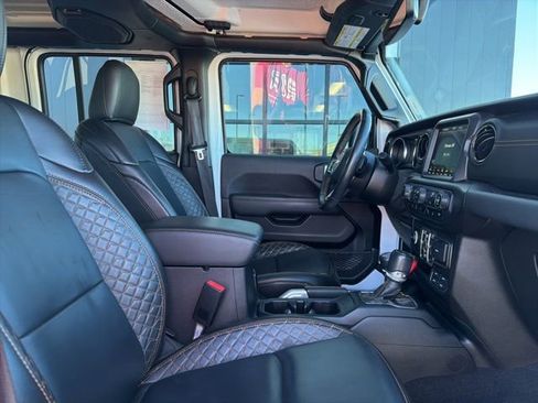 Used 2021 Jeep Wrangler Unlimited Sahara image 11