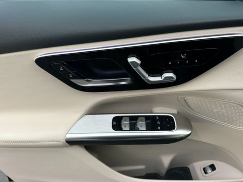 New 2026 Mercedes-Benz GLC 300 4MATIC image 11