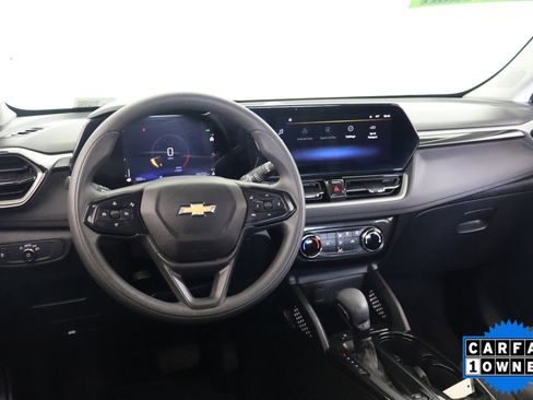 Used 2025 Chevrolet TrailBlazer LT image 16