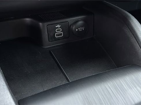 Used 2024 Ford Escape ST-Line image 20