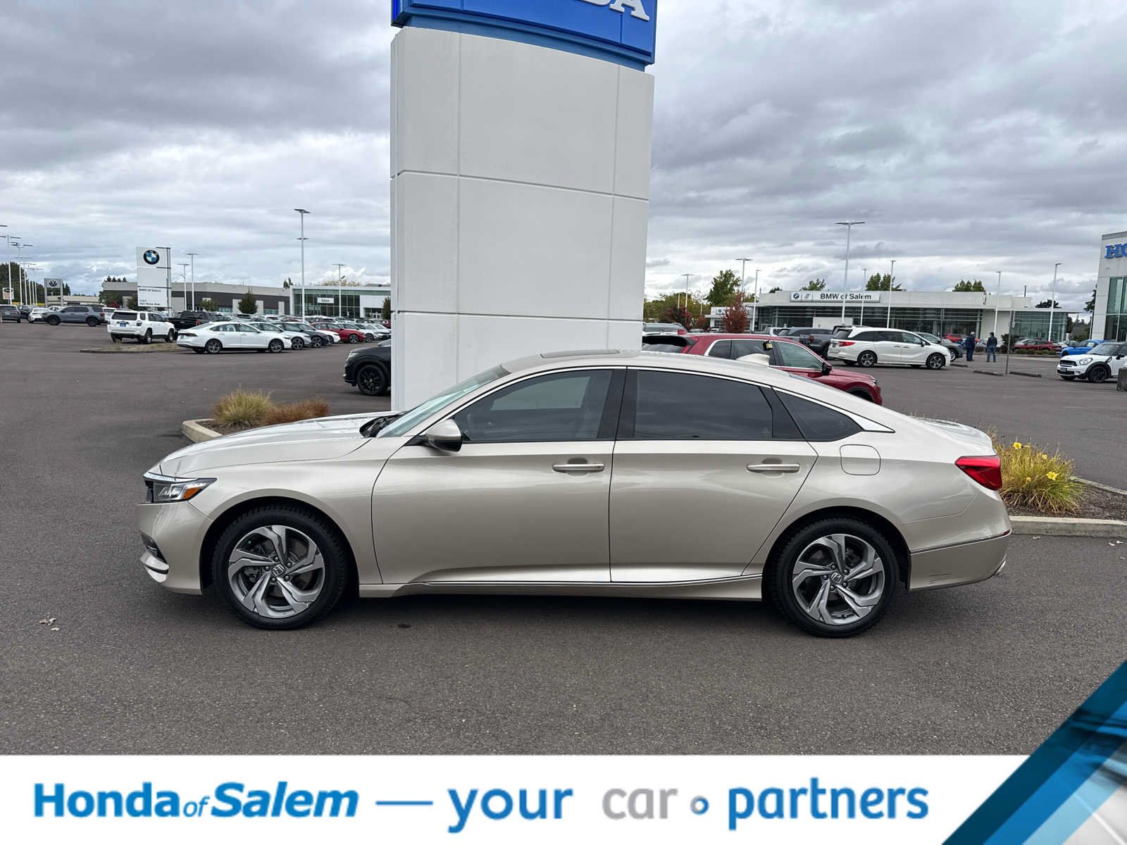 Used 2018 Honda Accord EX-L image 3