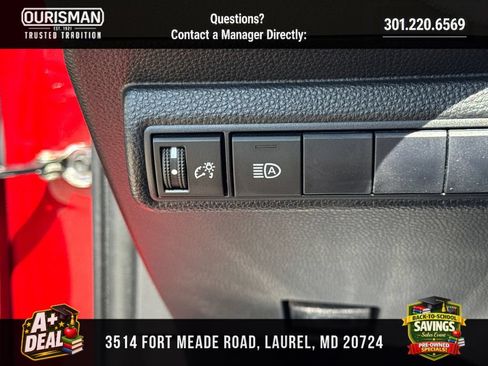 Used 2021 Toyota Corolla SE FWD image 26