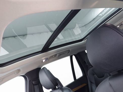 Used 2022 Volvo XC90 T6 Momentum w/ Climate Package image 14