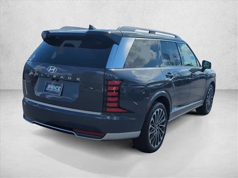 Used 2026 Hyundai Palisade Calligraphy FWD image 5