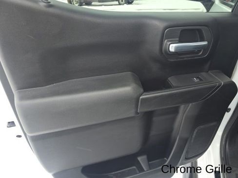 Used 2020 Chevrolet Silverado 1500 LT image 29