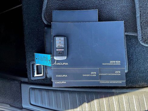 Used 2019 Acura RDX A-Spec image 8