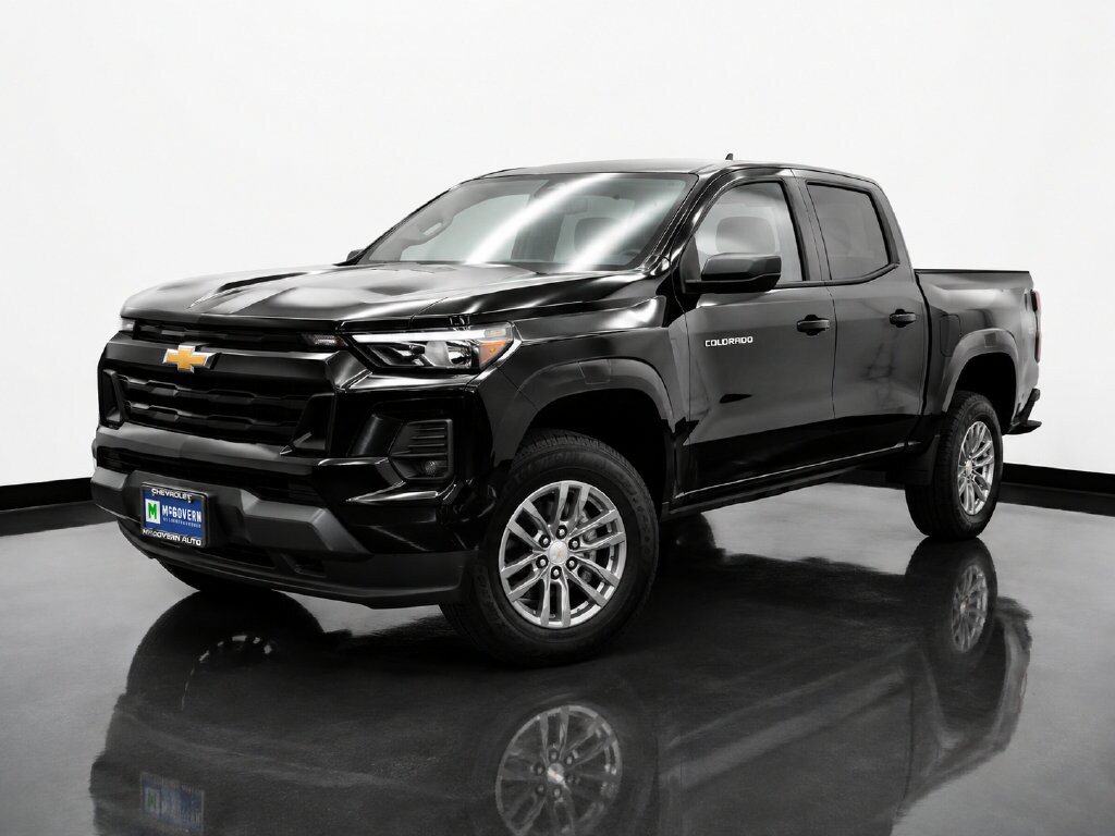 Used 2026 Chevrolet Colorado LT w/ LT Convenience Package AWD/4WD image 1