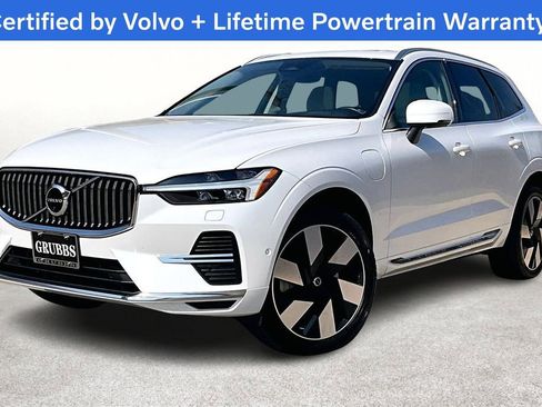 Used 2023 Volvo XC60 T8 Plus w/ Protection Package Premier image 15