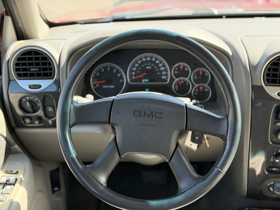 Used 2004 GMC Envoy SLE w/ Preferred Equipment Group AWD/4WD image 20