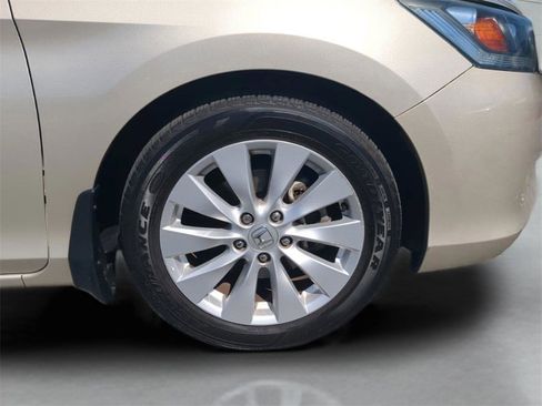 Used 2015 Honda Accord EX-L image 30