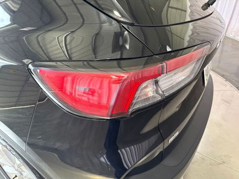 Used 2021 Ford Escape SE FWD image 12
