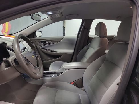Used 2022 Chevrolet Malibu LT image 12