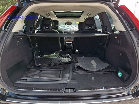 Certified 2025 Volvo XC90 T8 Plus w/ Protection Package Premier AWD/4WD image 31