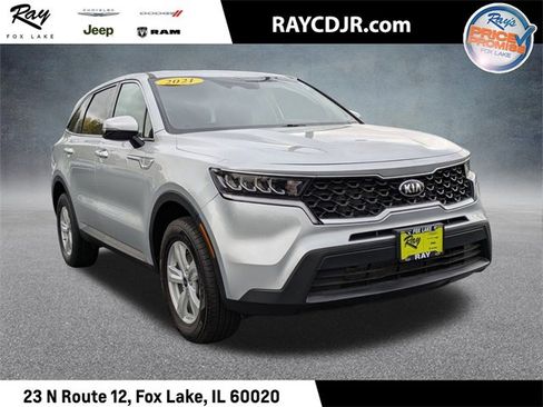 Used 2021 Kia Sorento LX image 1