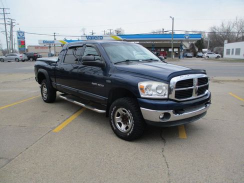 Used 2007 Dodge Ram 1500 Truck SLT w/ Trailer Tow Group AWD/4WD image 1