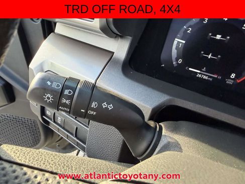 Used 2024 Toyota Tacoma TRD Off-Road AWD/4WD image 27