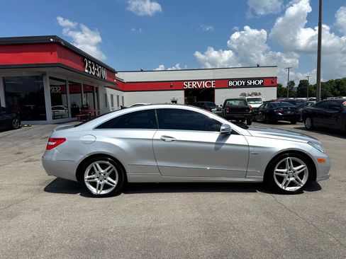 Used 2012 Mercedes-Benz E 350 2dr Cpe E 350 RWD image 2