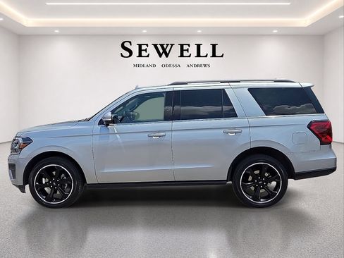 Certified 2024 Ford Expedition Limited RWD image 2