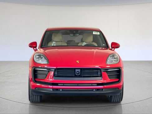 New 2026 Porsche Macan image 11