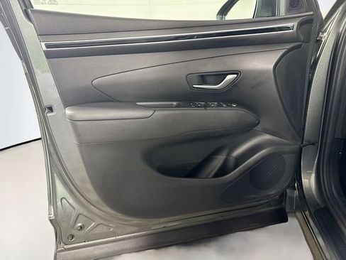 Used 2022 Hyundai Tucson SEL w/ Cargo Package AWD/4WD image 12