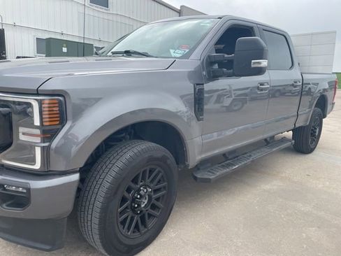 Used 2022 Ford F250 Lariat w/ Black Appearance Package AWD/4WD image 1