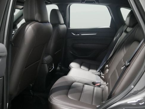 New 2025 MAZDA CX-5 Signature AWD/4WD image 12