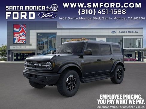 New 2026 Ford Bronco Outer Banks AWD/4WD image 1