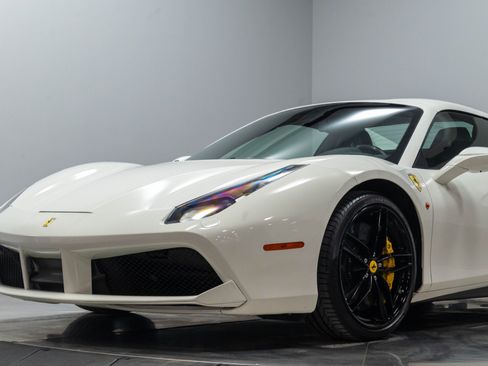 Used 2016 Ferrari 488 Spider RWD image 6