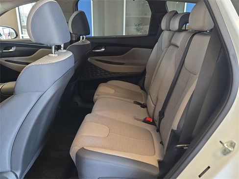Used 2022 Hyundai Santa Fe SEL w/ Convenience Package image 21