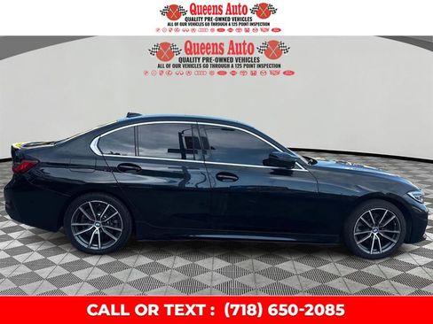 Used 2022 BMW 330i xDrive Sedan w/ Convenience Package AWD/4WD image 8
