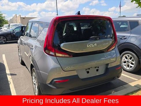 Used 2022 Kia Soul LX FWD image 6