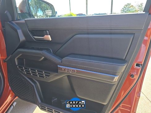Used 2025 Toyota Tacoma TRD Sport image 44