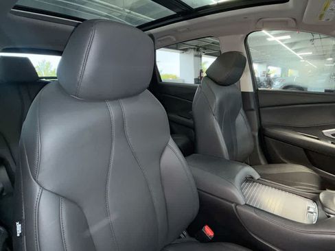 Used 2024 Acura RDX SH-AWD image 27