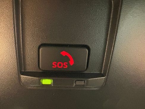 Used 2026 Toyota Camry SE FWD image 21