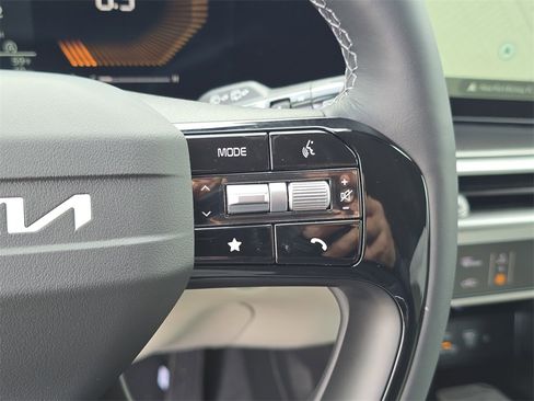 New 2026 Kia Sorento EX image 31