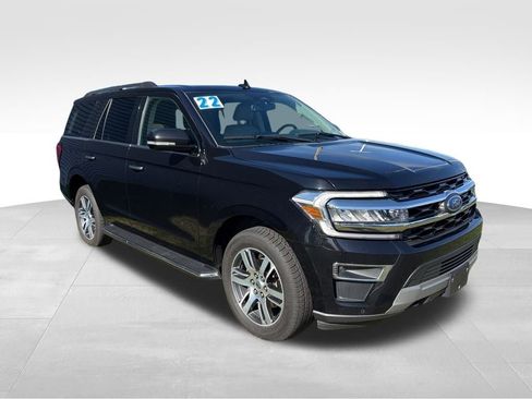 Used 2022 Ford Expedition Limited image 7