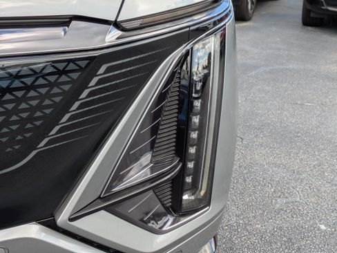 New 2026 Cadillac Lyriq V w/ LPO, Floor Liner Package image 29