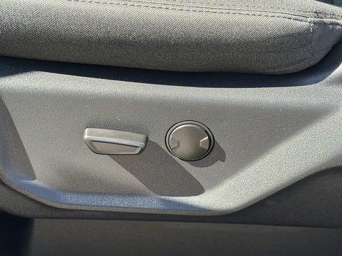 Used 2024 Ford Expedition XLT RWD image 22