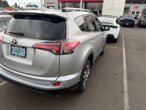 Used 2018 Toyota RAV4 LE w/ All Weather Liner Package AWD/4WD image 6