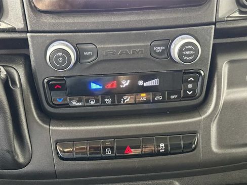 Used 2026 RAM ProMaster 2500 w/ Convenience Group FWD image 21