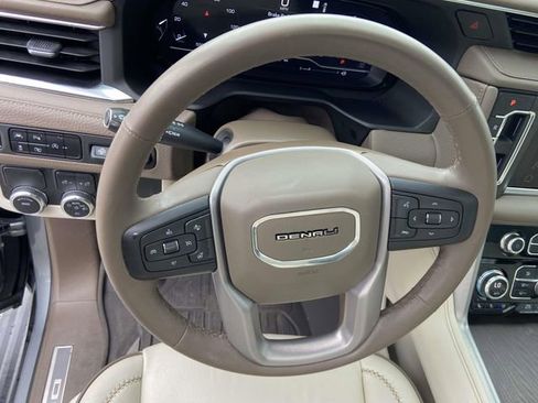 Certified 2023 GMC Yukon Denali RWD image 17