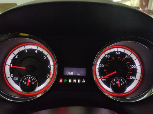 Used 2015 Dodge Grand Caravan American Value Package image 23